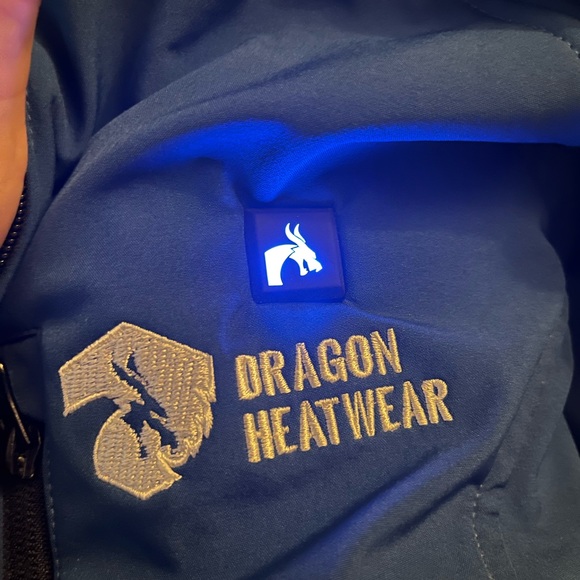 Heated women’s jacket - Picture 9 of 9